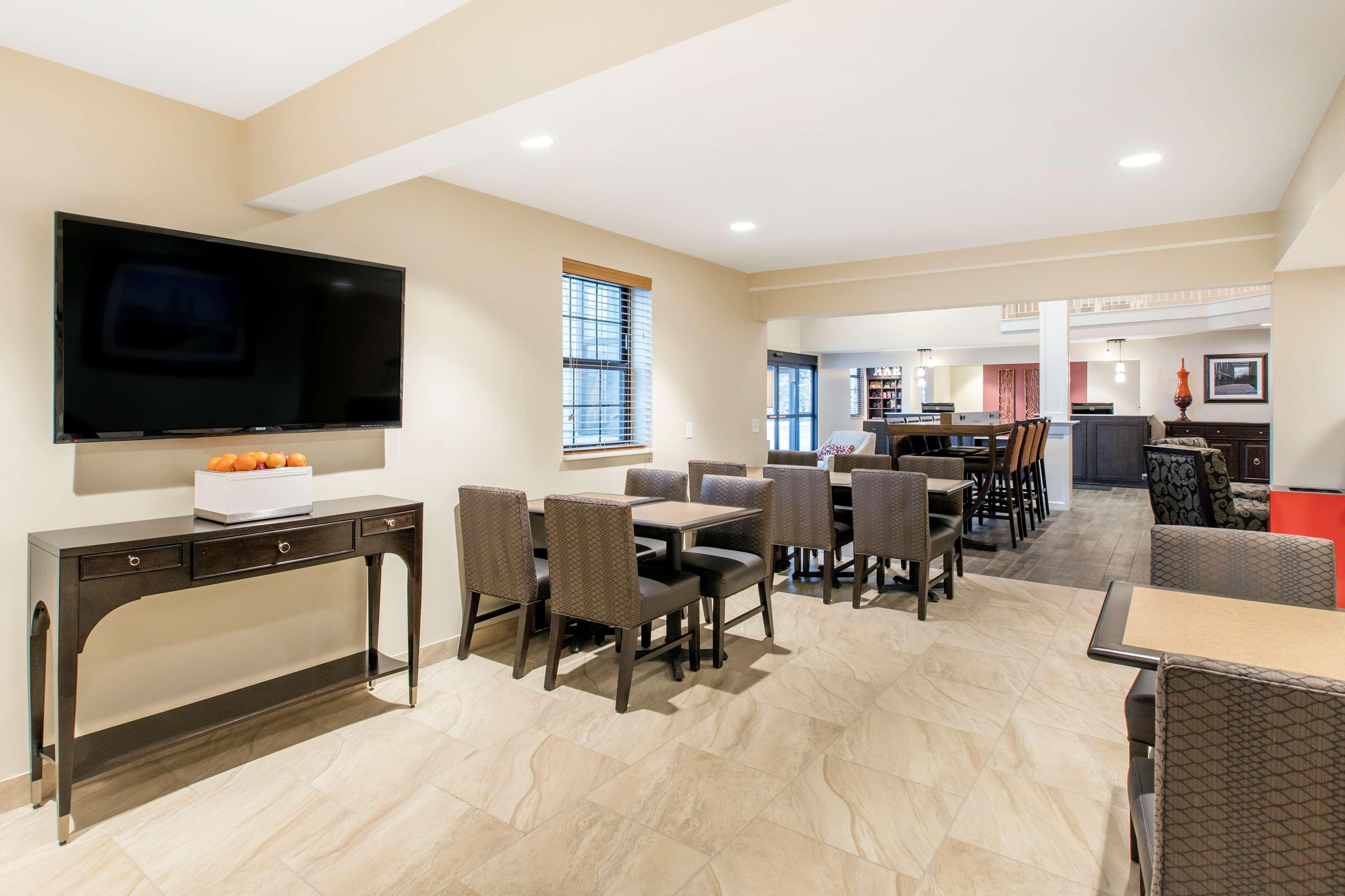 Country Inn & Suites By Radisson, Grandville-Grand Rapids West, Mi Bagian luar foto