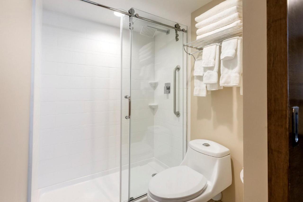 Country Inn & Suites By Radisson, Grandville-Grand Rapids West, Mi Bagian luar foto