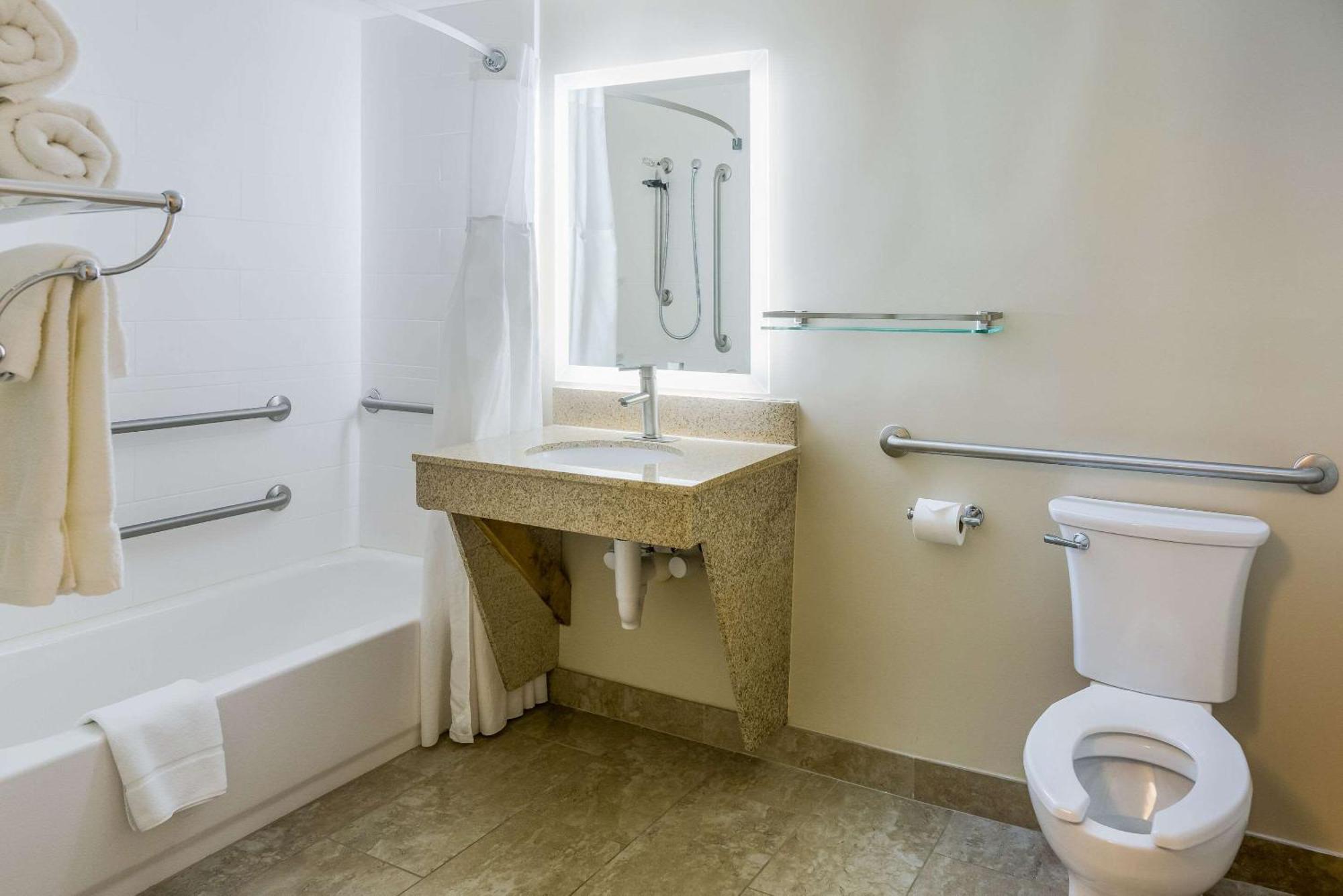 Country Inn & Suites By Radisson, Grandville-Grand Rapids West, Mi Bagian luar foto