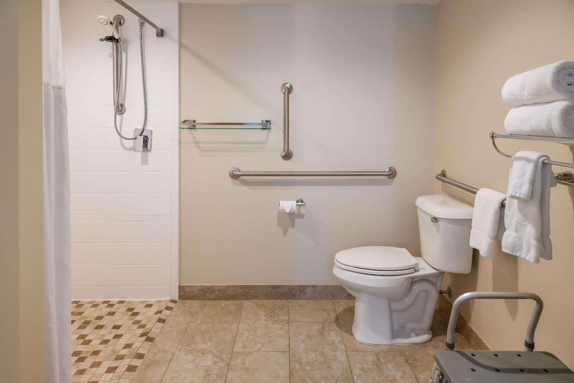 Country Inn & Suites By Radisson, Grandville-Grand Rapids West, Mi Bagian luar foto