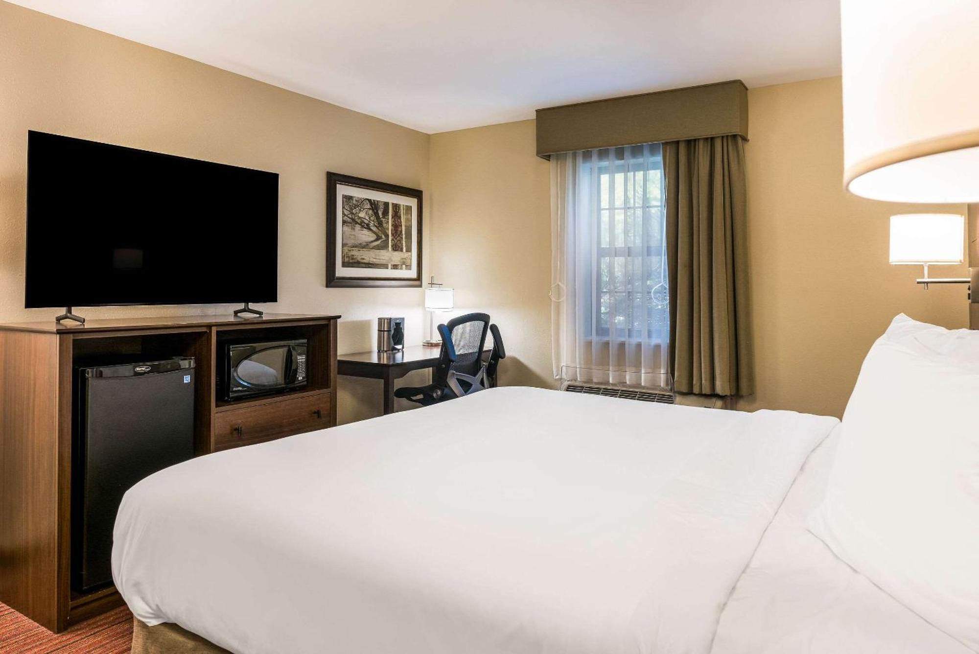 Country Inn & Suites By Radisson, Grandville-Grand Rapids West, Mi Bagian luar foto