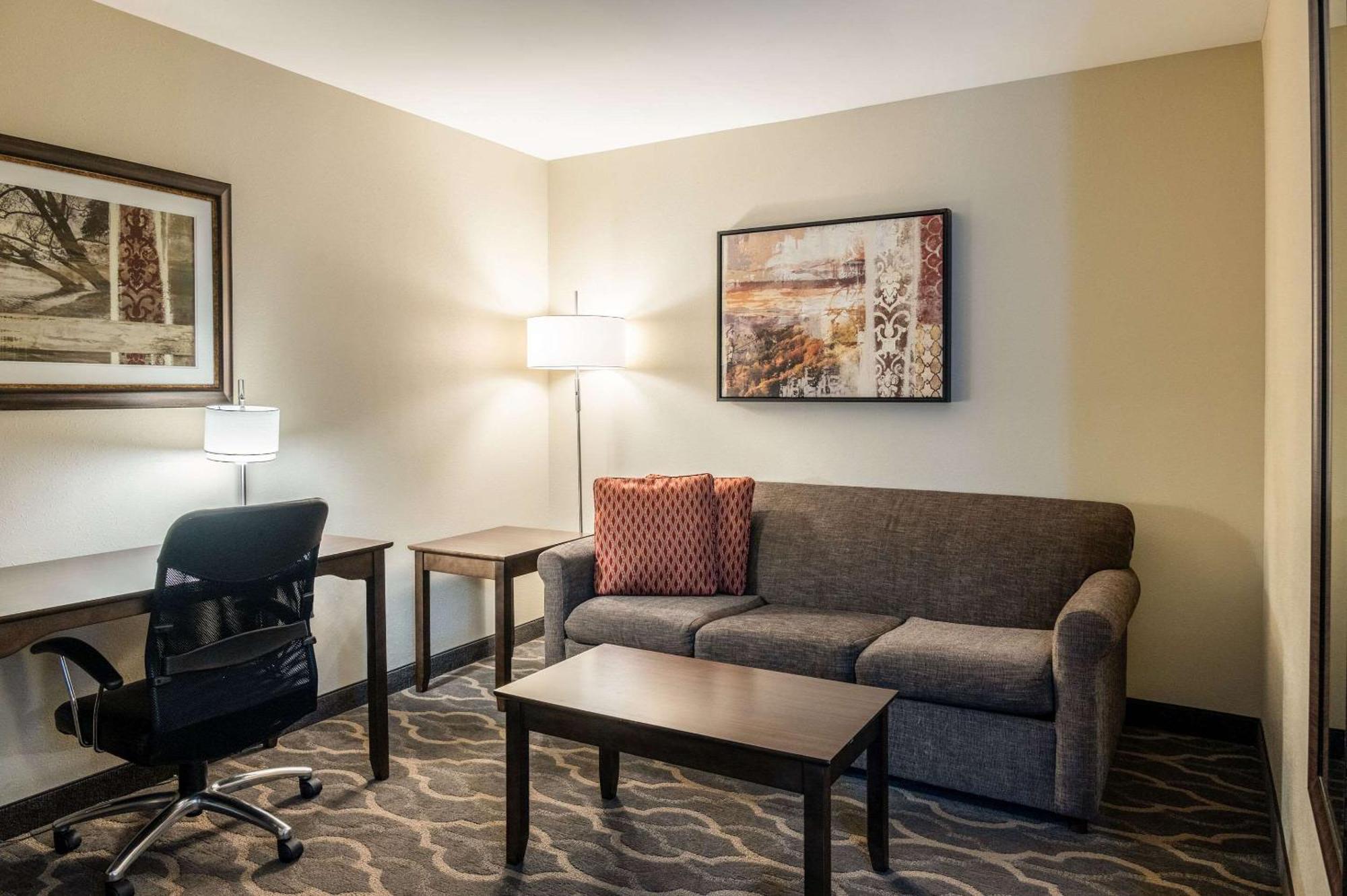 Country Inn & Suites By Radisson, Grandville-Grand Rapids West, Mi Bagian luar foto