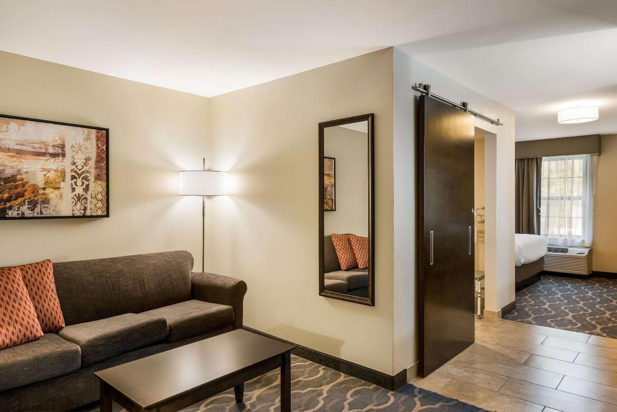 Country Inn & Suites By Radisson, Grandville-Grand Rapids West, Mi Bagian luar foto