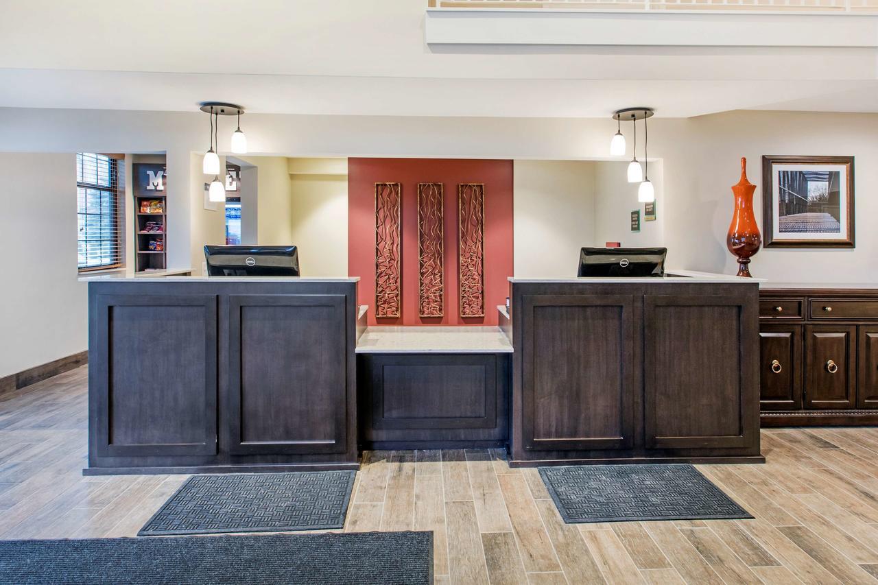 Country Inn & Suites By Radisson, Grandville-Grand Rapids West, Mi Bagian luar foto